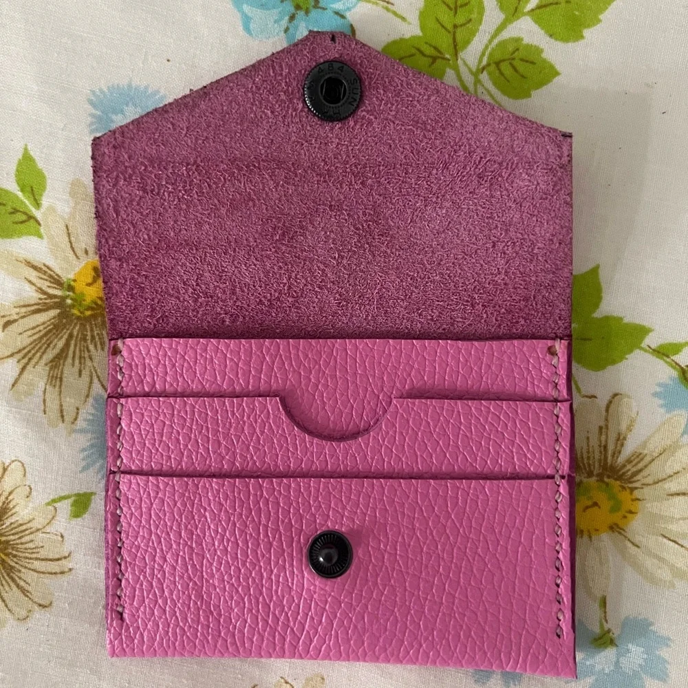 Handmade Genuine Leather Wallet - Picture 2 of 5